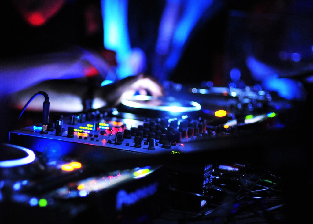 club dj setup ultima music melbourne hire